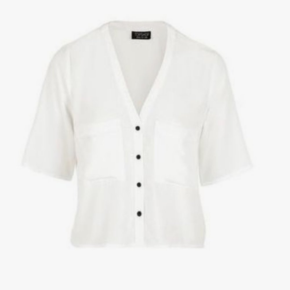 TOPSHOP Cropped Button Up Shirt